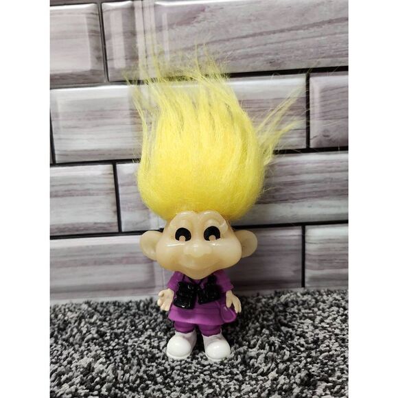 Glow in the Dark Troll Doll - 1993 Burger King - Vacation Tourist Troll - Picture 1 of 7